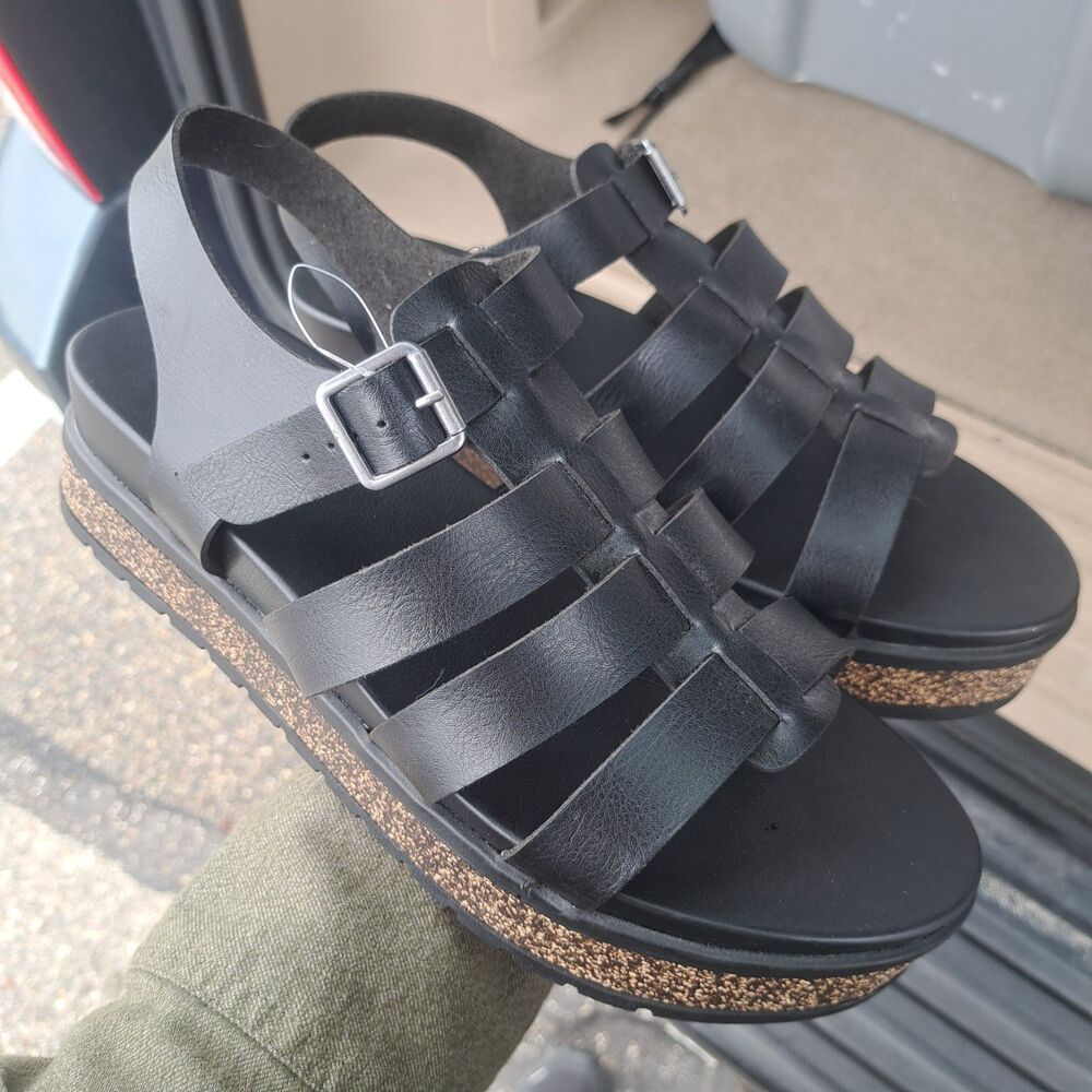 NEW Torrid Womens Size 11.5 WW Fisherman Platform Summer Sandal Black Shoe - Picture 2 of 8